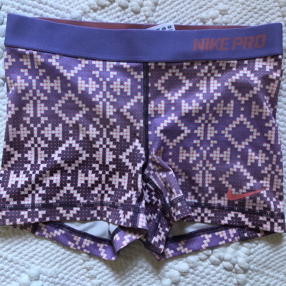 Nike pro shorts - S